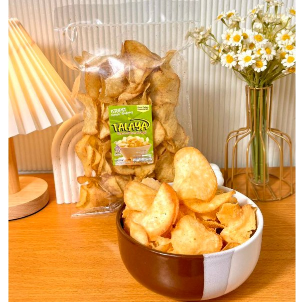 

Keripik Singkong Falaya Pedas Daun Jeruk Uk.P 18x30