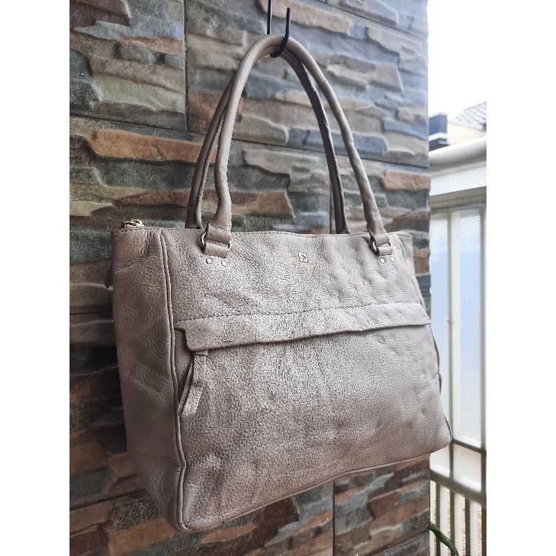 Totebag Abu KATE SPADE - TAS PRELOVED BRANDED ORIGINAL