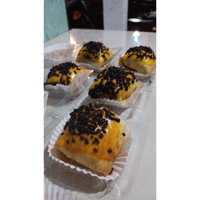 

bolen pisang coklat