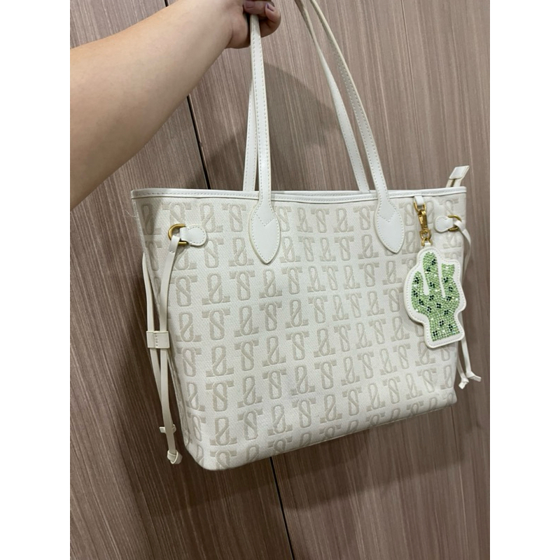 preloved STACCATO ORI store totebag warna beige