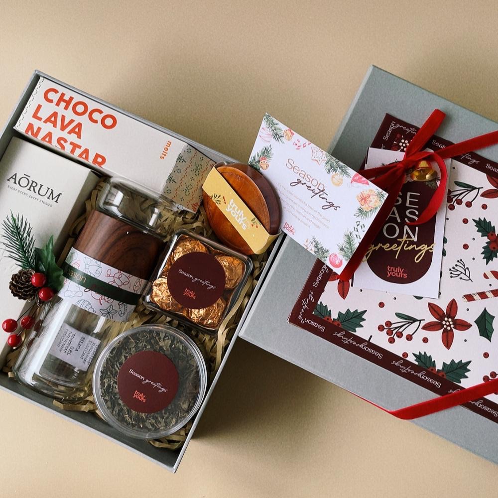 

CAROL & EVE by Truly Yours Hampers | Christmas Hampers | Hadiah Natal | Hadiah tahun Baru