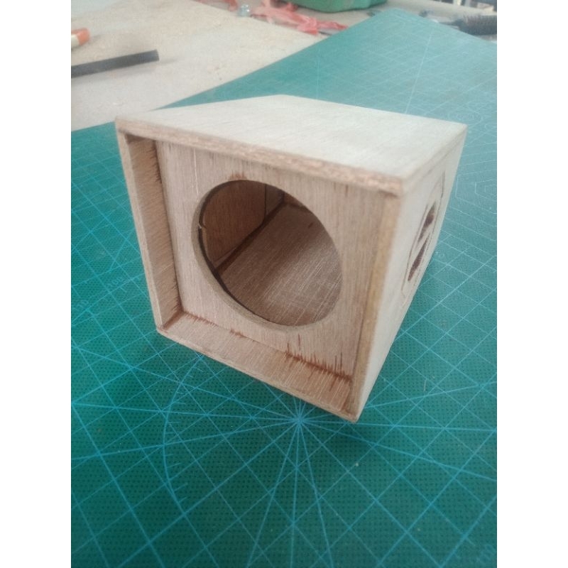 Box speaker 2 inch line array single