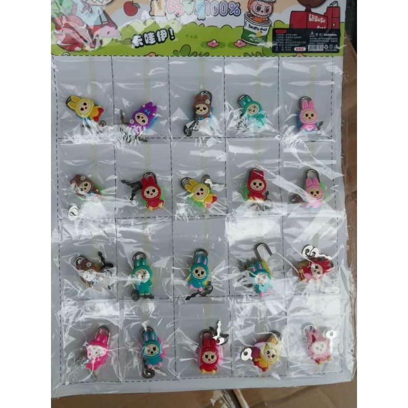 Mainan gembok kunci mini karakter labubu