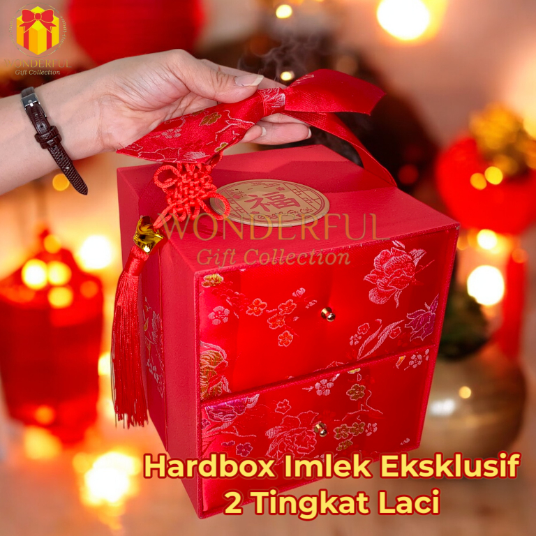 

HARDBOX HAMPERS IMLEK JINJING PITA CHONGSAM BATIK LACI 2 TINGKAT GOLD PREMIUM 15X15X7,5 C044