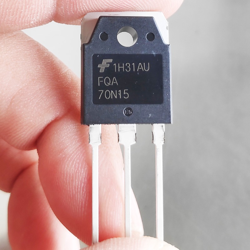 TRANSISTOR FQA70N15 FAIRCHILD TR FQA 70N15 N-CHANNEL POWER MOSFET 150V 70A TO-3P