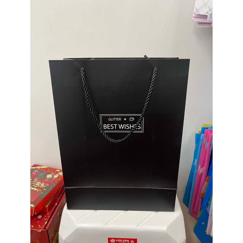 

Paper Bag Kado Tas Kado Kantong Hadiah Hitam Kualitas Tinggi Tebal Best Wishes Ulang Tahun