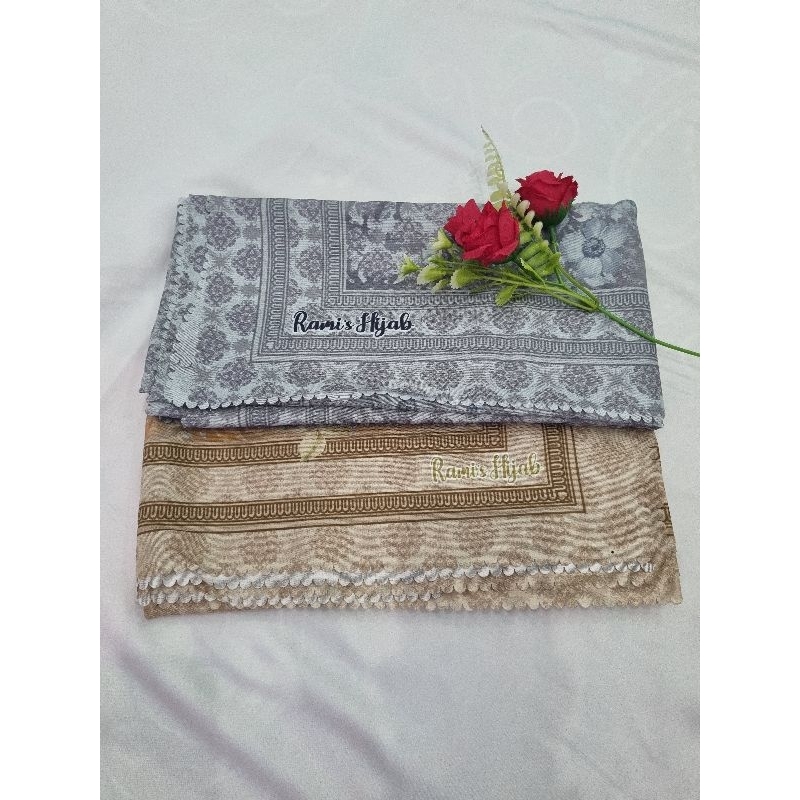 Hijab Kerudung Segiempat Azalia Motif bunga Berbahan Voal Premium By Rami's Hijab