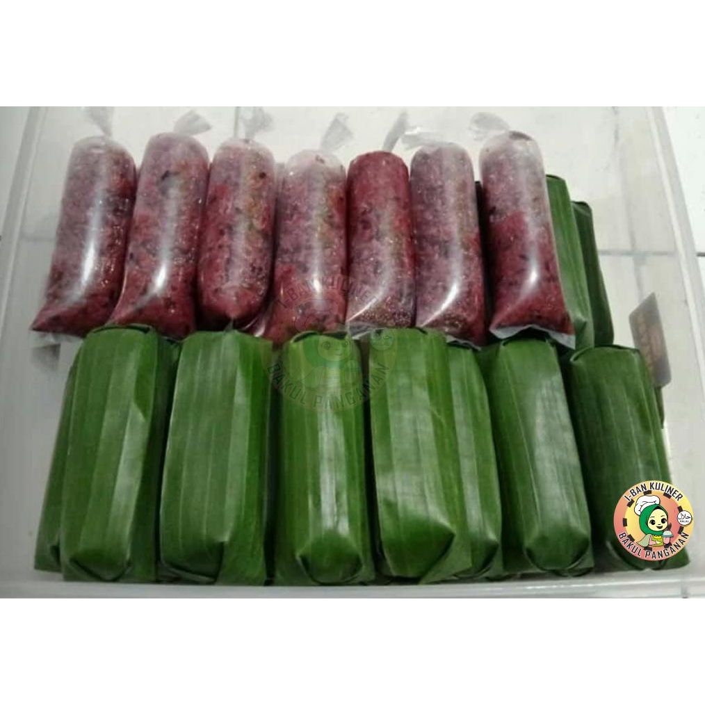 

Tape Uli Beras ketan merah dan putih khas Betawi paket sepasang