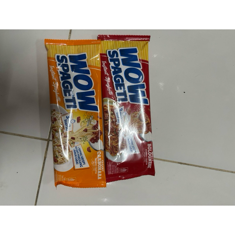 

MIE Instan SPAGETI WOW 10pcs