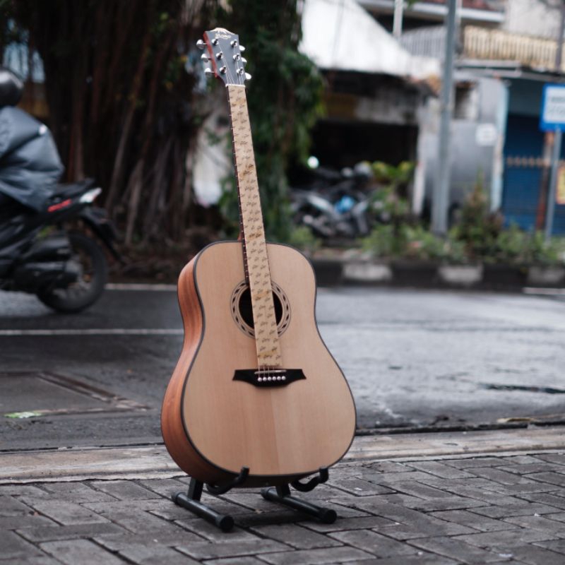 Sby- Gitar Bromo BAB1 Original