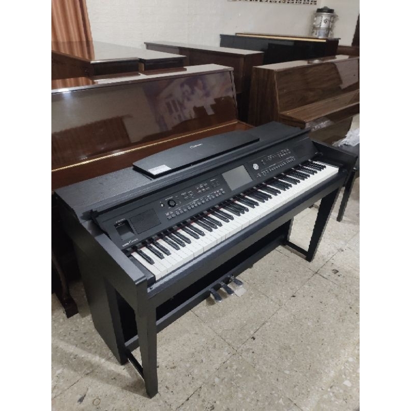 Yamaha Clavinova CVP 705
