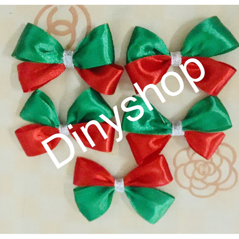 

PITA NATAL INSTAN SIAP PAKAI/PCS(DINYSHOP)