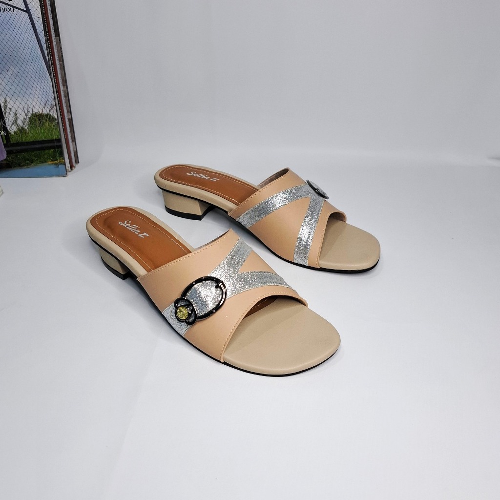 Sellin.z Sepatu heels ibu-ibu pesta ukuran BIG SIZE 41-45 | Clog wanita tahu hak 3cm Beige tan