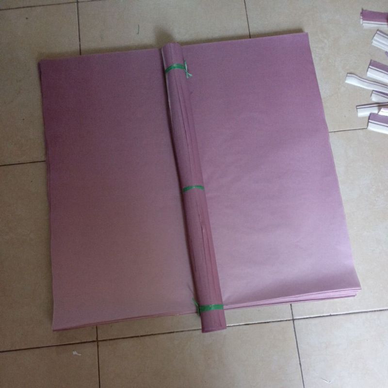 

kertas litho printing polos warna ungu, ukuran 60x60, harga /gulung isi 50 lembar