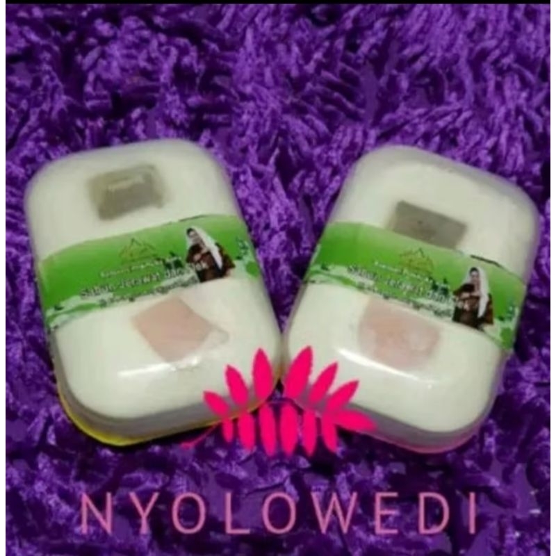 SABUN FLEK DAN JERAWAT NYOLOWEDI