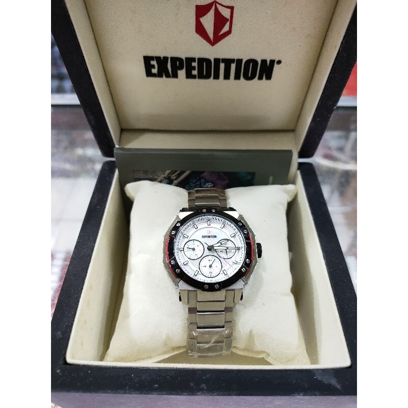 Expedition E6385B