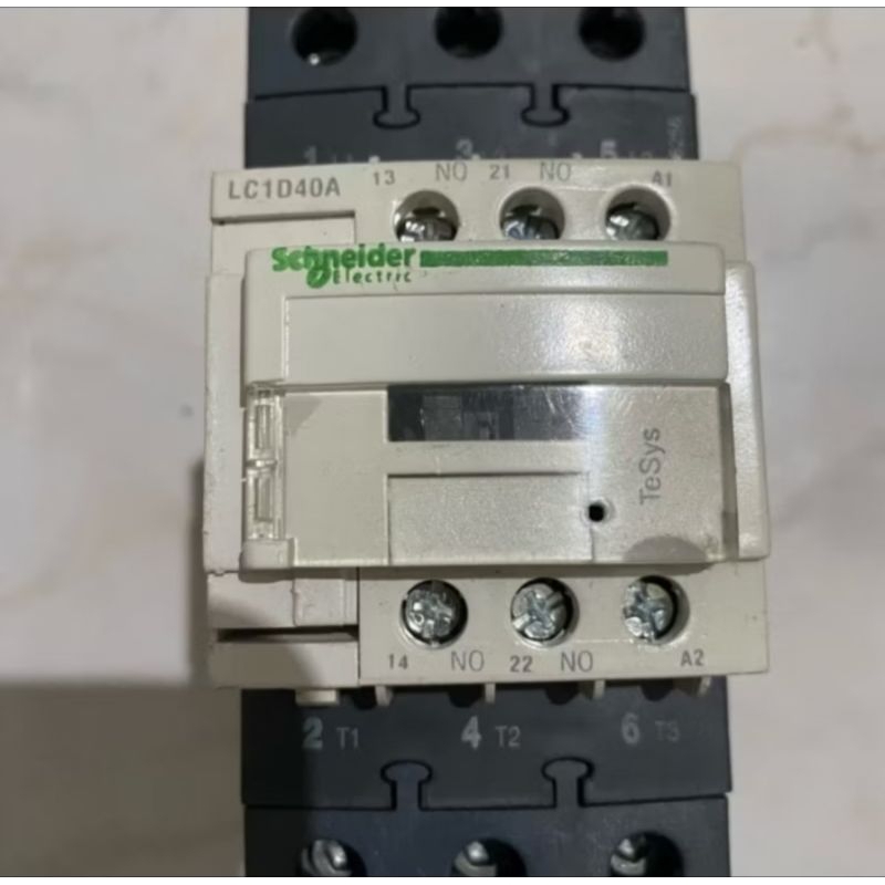 KONTAKTOR LCID40 AM7 220V SCHNEIDER ORIGINAL 