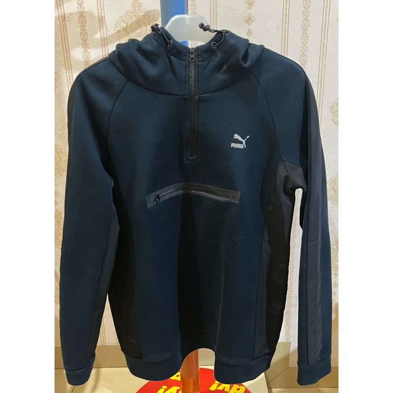 Preloved Second Half Zipper P.U.M.A Authentic O.R.I.G.I.N.A.L Warna Hitam Size M Koleksi Pribadi, Co