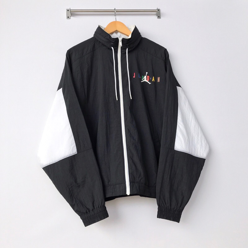 L/XL Jaket NIKE AIR JORDAN Original Hitam Putih Color Block