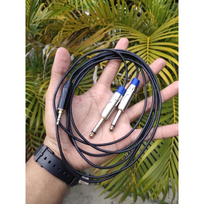 Kabel Input Music Rakitan Panjang 1 meter KABEL HP Mini Stereo 3,5mm ke 2 Jack Akai / Toa Male Laki 