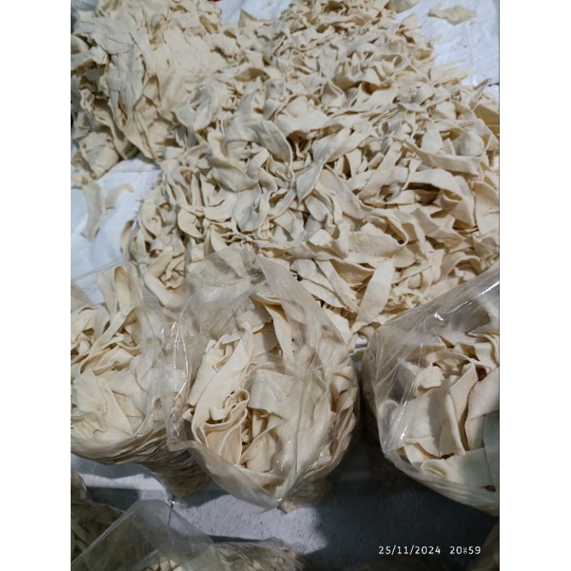 

kriwilan tortilla 1/2 kg atau kulit kebab kemasan ½kg murah enak