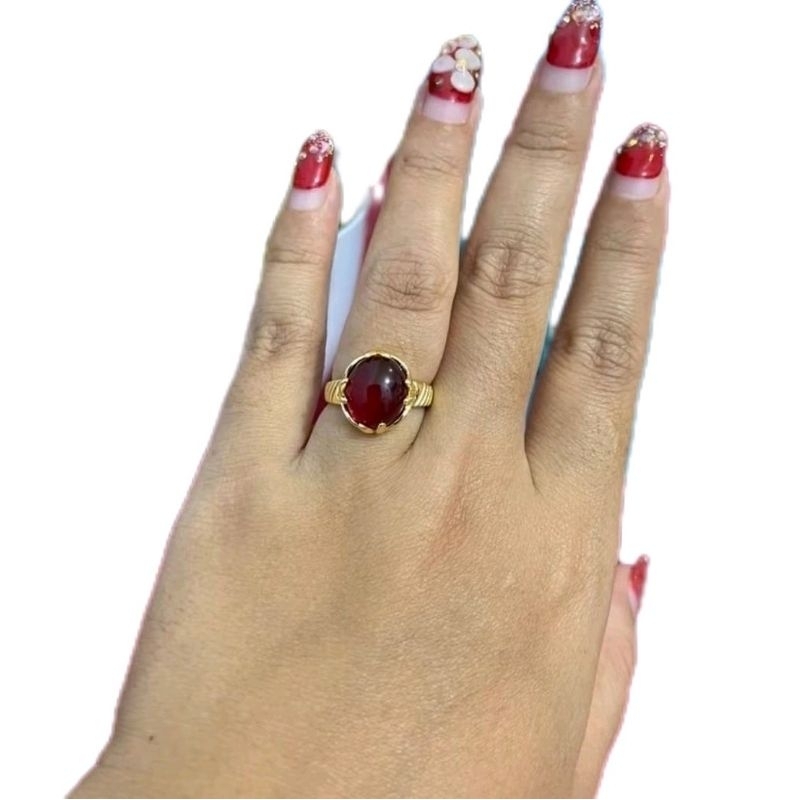 Cincin Batu Merah Cangkang Titanium Gold Anti Karat