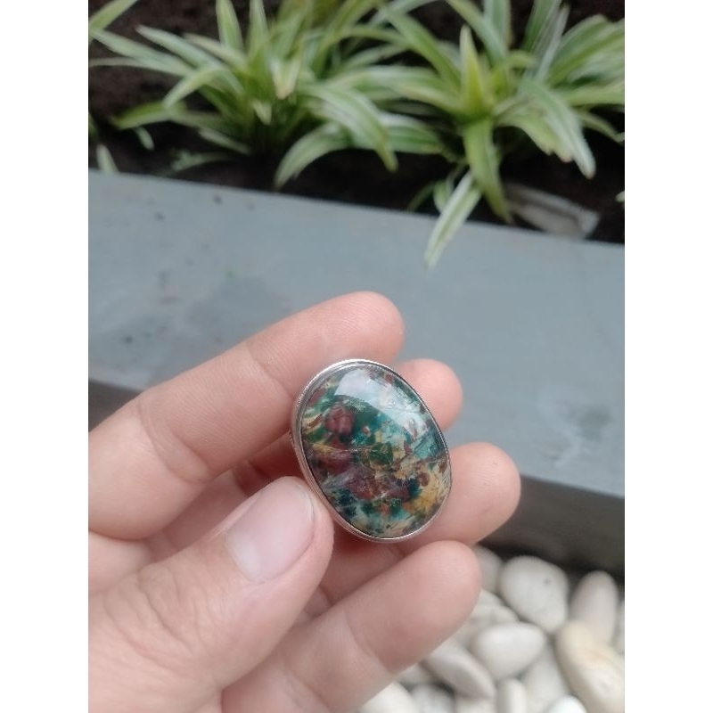 batu pancawarna Garut marsih