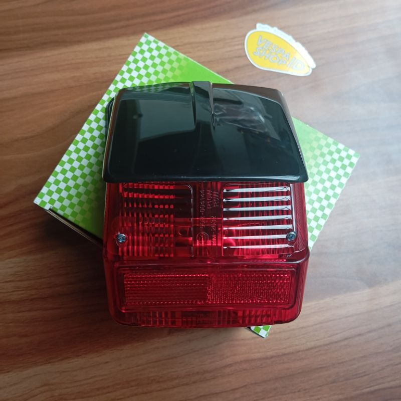 Stoplamp Lampu Belakang Vemsa Vespa Super Sprint Original