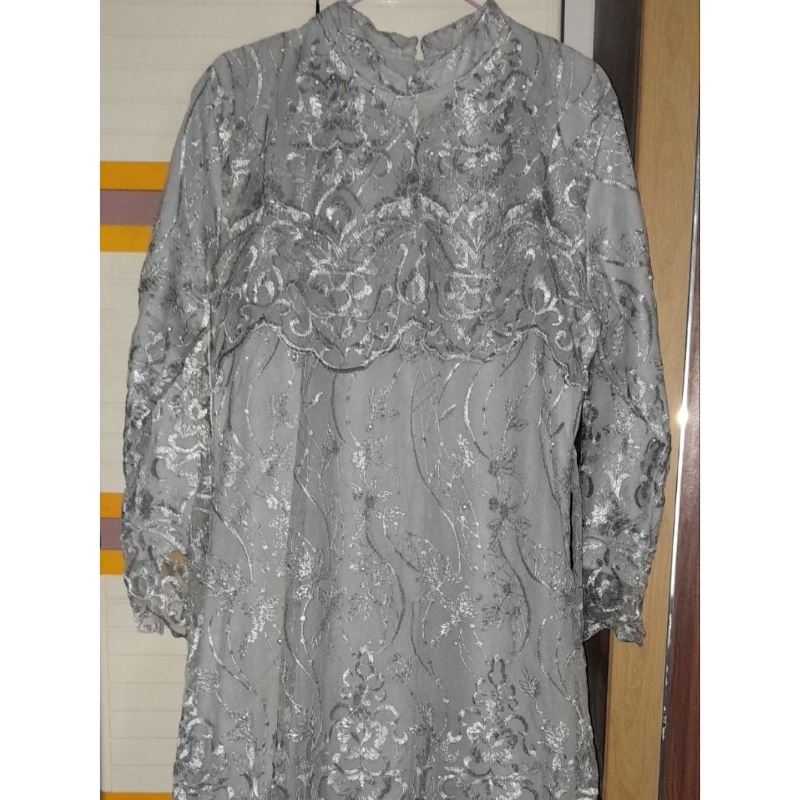 PRELOVED - GAMIS BRUKAT ABU ABU