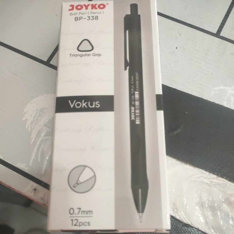 

pena cetek pena mekanik merk joyko BP 338 0,7 mm warna hitam isi 12 pcs