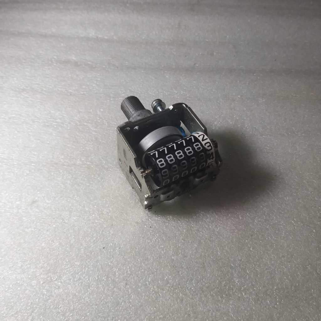 Mesin spedometer kilometer supra x 125 pnp supra x 125 helm in original