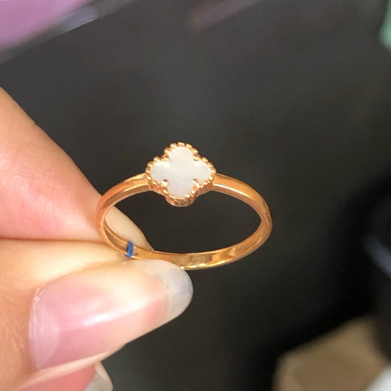 SUL- CINCIN CLOVER VC PUTIH 0.9GR KADAR 300 UKIRAN 12