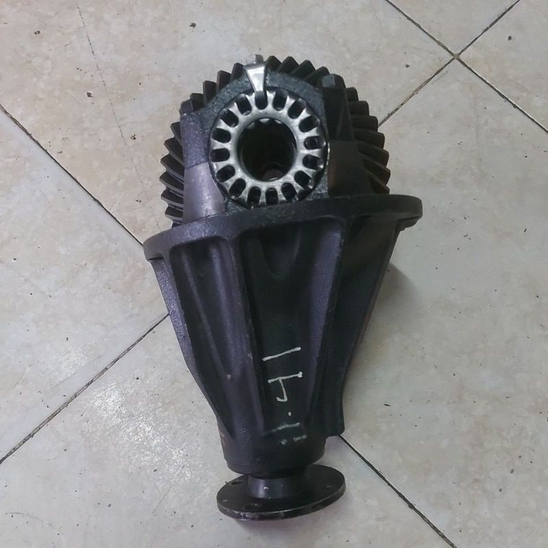 Gardan belakang toyota fortuner 2.500cc 2KD VNT 11 X 41 LSD limited slip differential Copotan origin