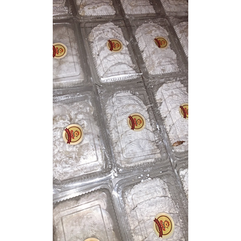 

BESTSELLER CIRENG AYAM SUWIR+COCOLAN ENDULLITA