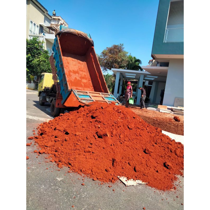 Urugan Tanah Merah Jabodetabek