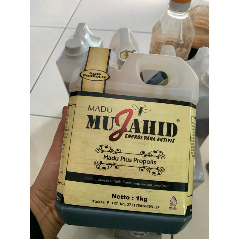 

Madu Mujahid - Madu Plus Propolis 1kg