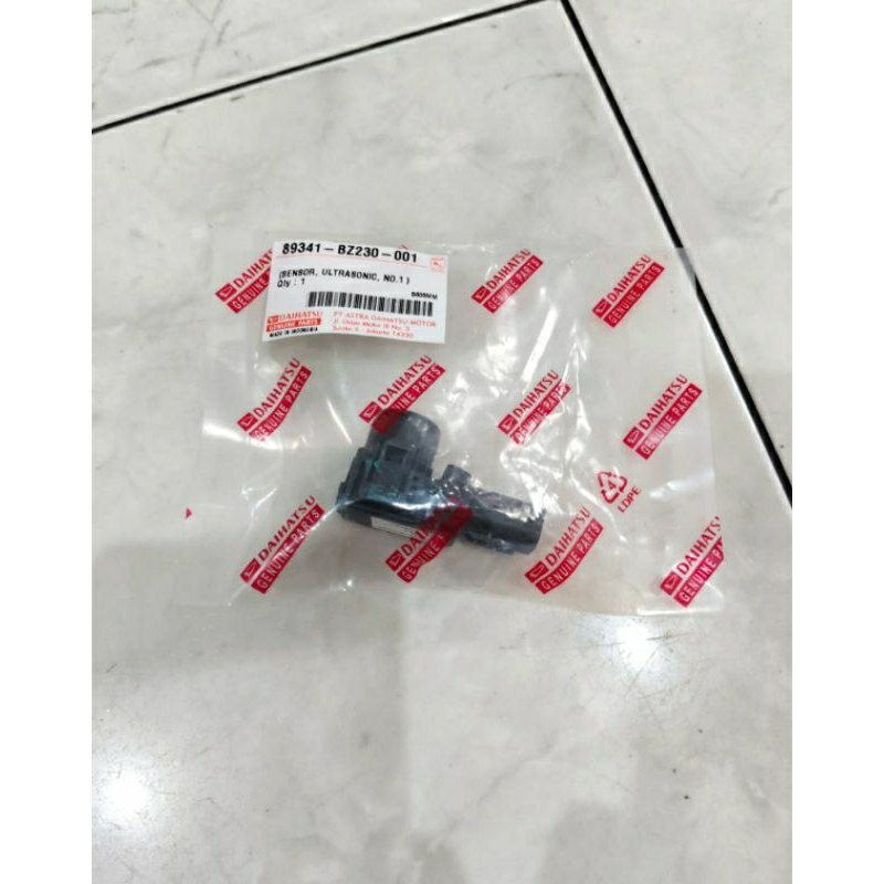 sensor parkir ultrasonic bumper bemper belakang calya sigra 2016 2017 2018 2019 2020 2021 2022 2023 
