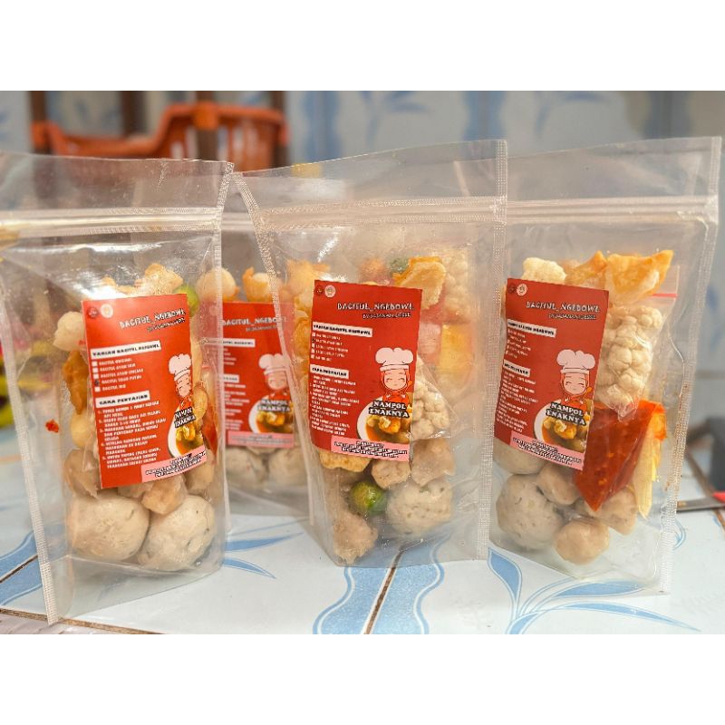 

Bacitul ngebowl isian ayam suir dan telur puyuh