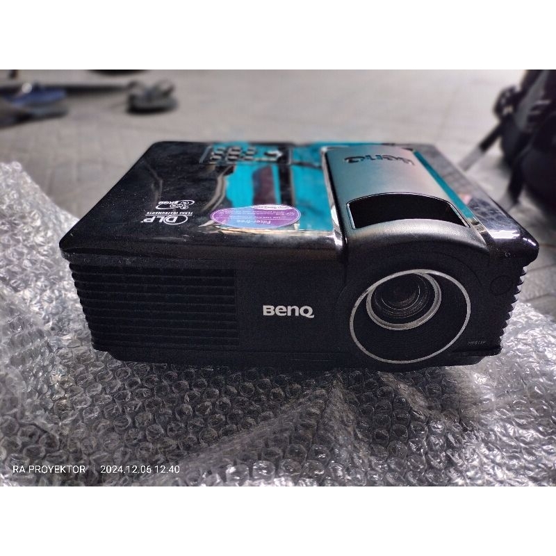 proyektor BenQ mp515p