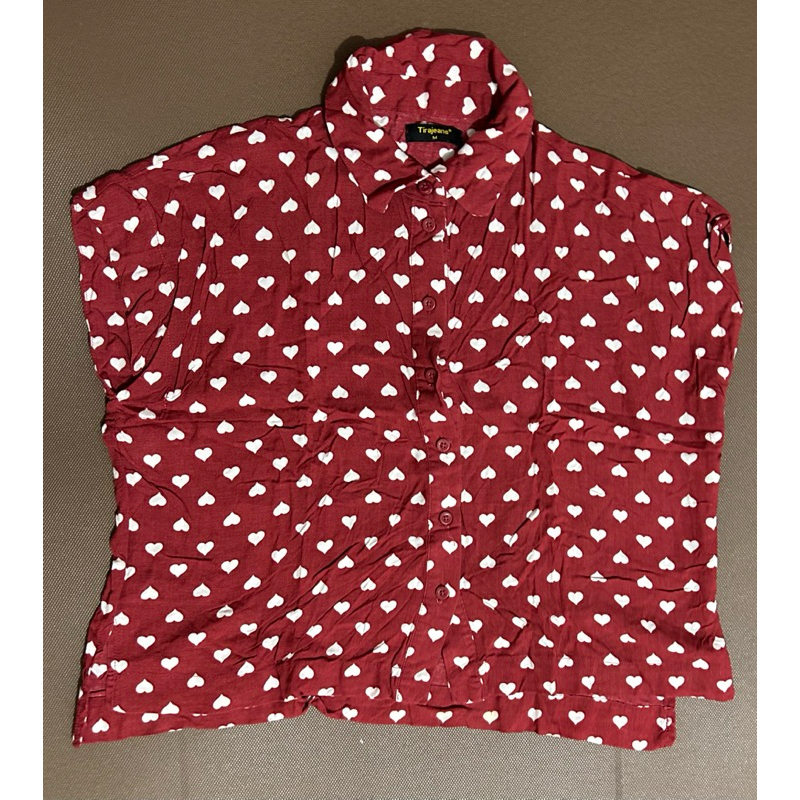 Kemeja Meroon Tirajeans