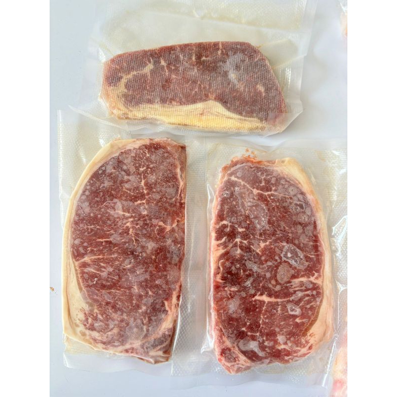 

AUS striploin steak 200gr