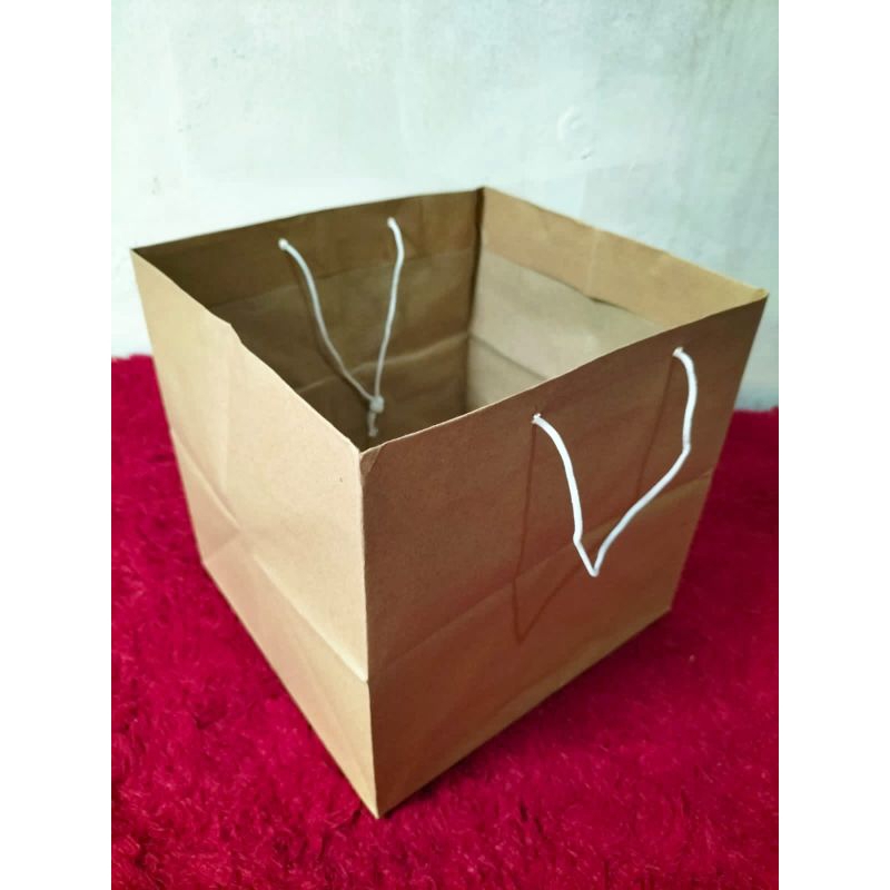 

paperbag box kotak nasi / tas box kertas isi 12 pcs