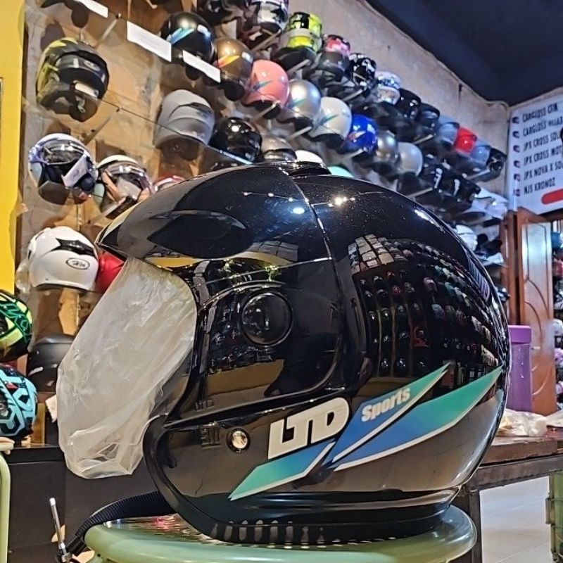Helm LTD hitam kilat kaca sesuai ready stock clear/smoke