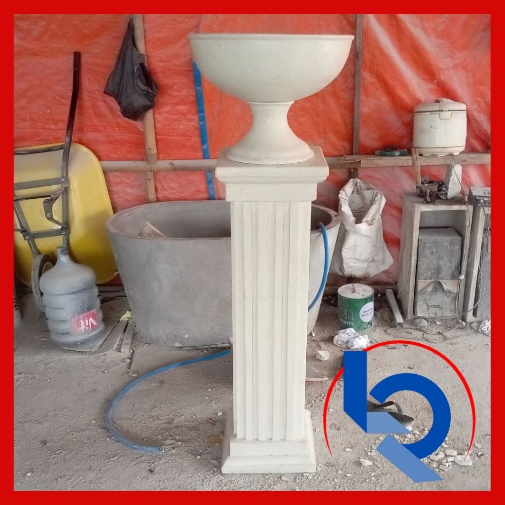 pot tanaman pilar teraso outdoor