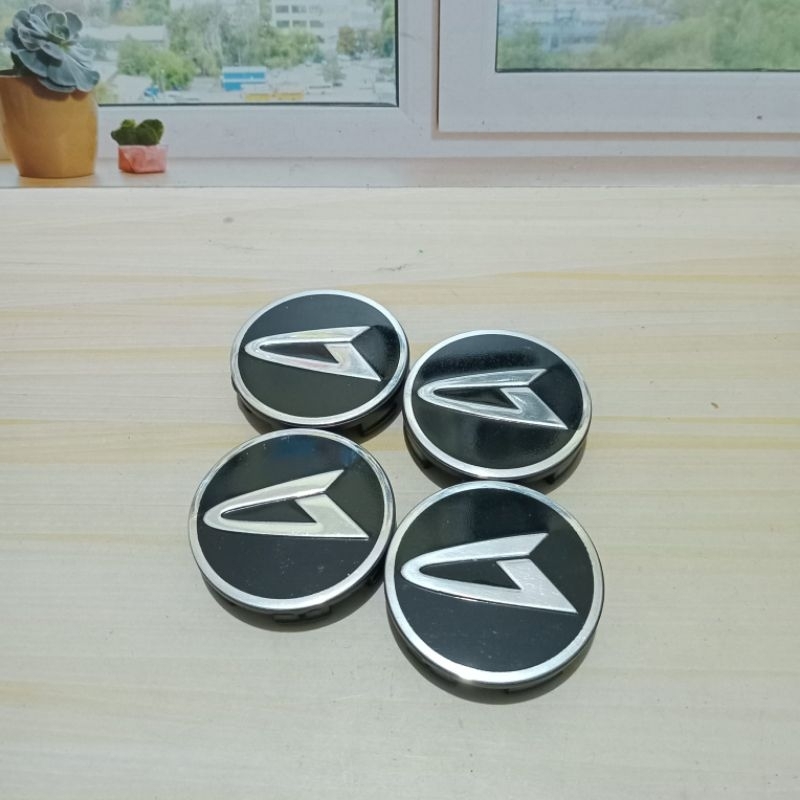 Dop Roda/ Tutup Velg Mobil Xenia 2005-2015 Luxio Grand max 5.7 Cm