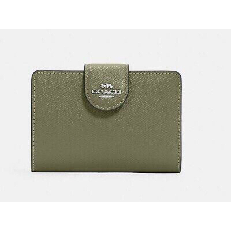 dompet lipat coach medium corner zip wallet