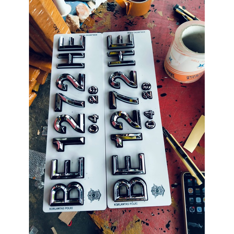 Plat Nomor Mobil Timbul Diamond Chrome Lis Hitam