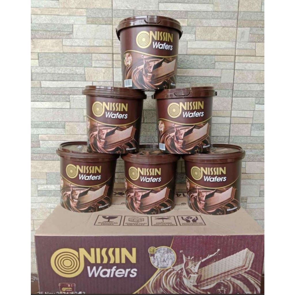 

NISSIN WAFER SEPEDA CHOCOLATE TIMBA/JAR 240 GRAM Wafer - Rasa Cokelat Nissin Wafers/Nissin Wafers Sepeda/Wafer Chocolate/Nissin Wafers Kaleng Timba/Wafer Chocolate/Nissin Wafers Kaleng Jar