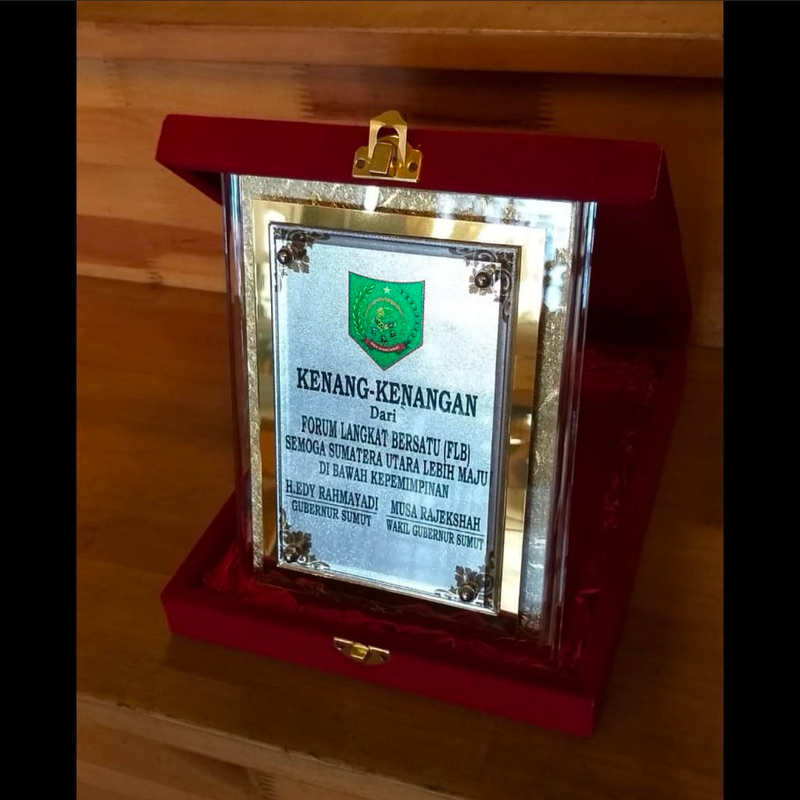 Plakat Akrilik Custom KKN