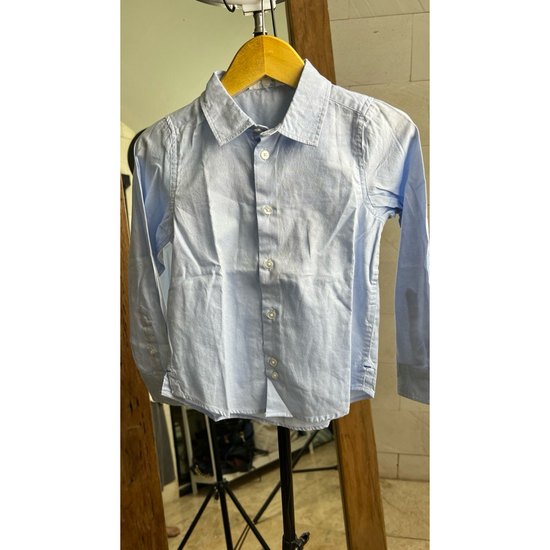 Kemeja biru muda Jacadi paris